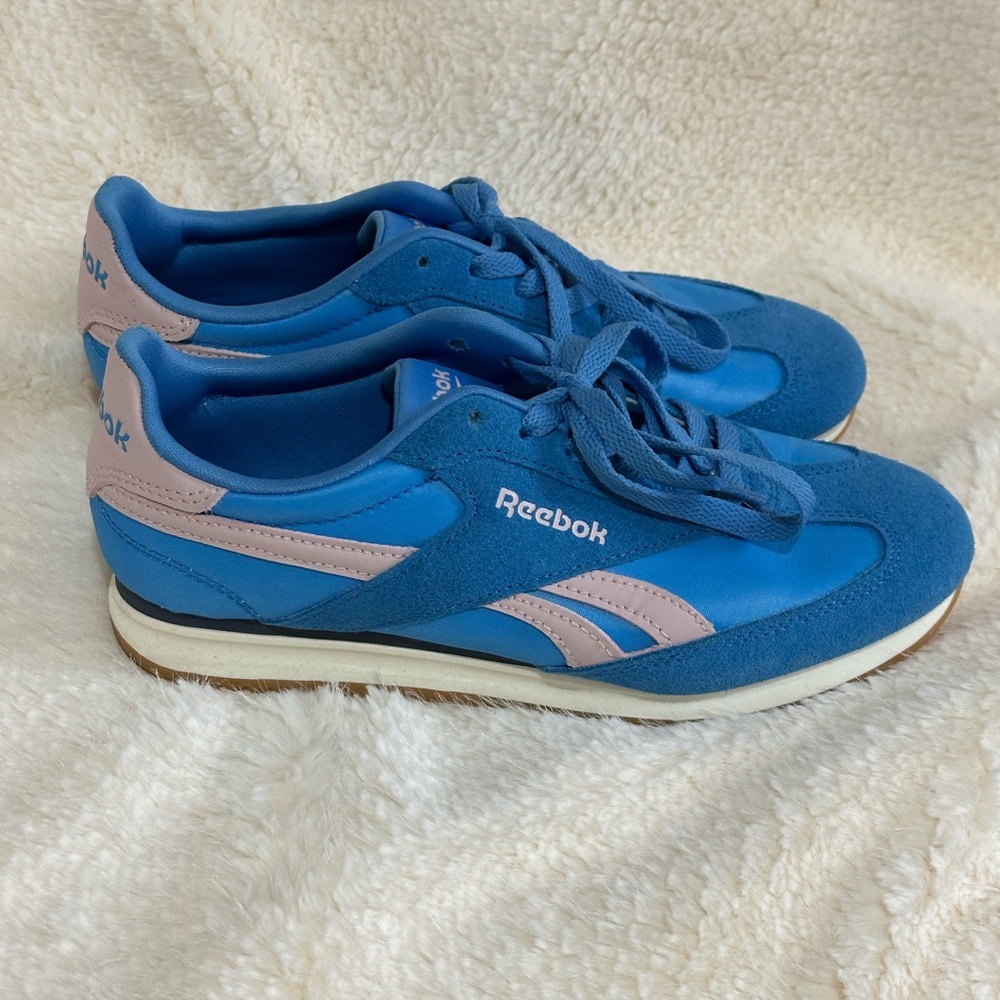 Reebok Classic Blue and Pink Trainers
